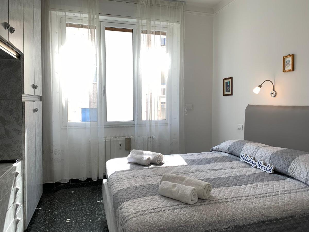 A Casa Dei Miei By Holiday World Genoa Luaran gambar