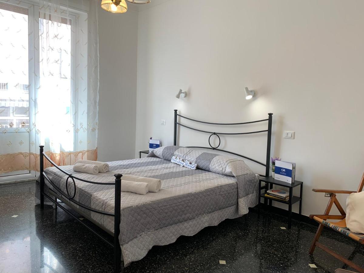 A Casa Dei Miei By Holiday World Genoa Luaran gambar